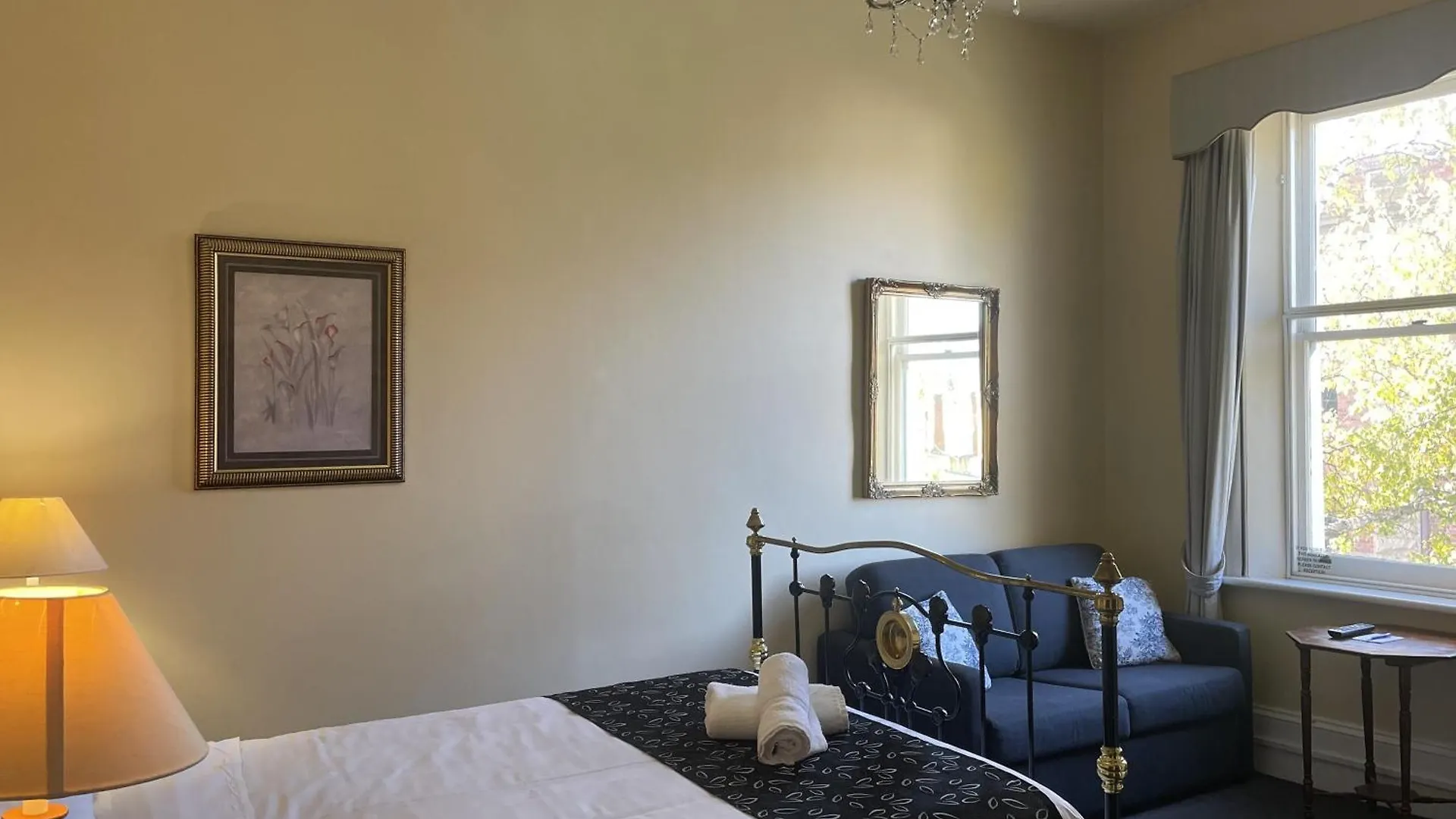 Bed & Breakfast The Lodge On Elizabeth Hobart