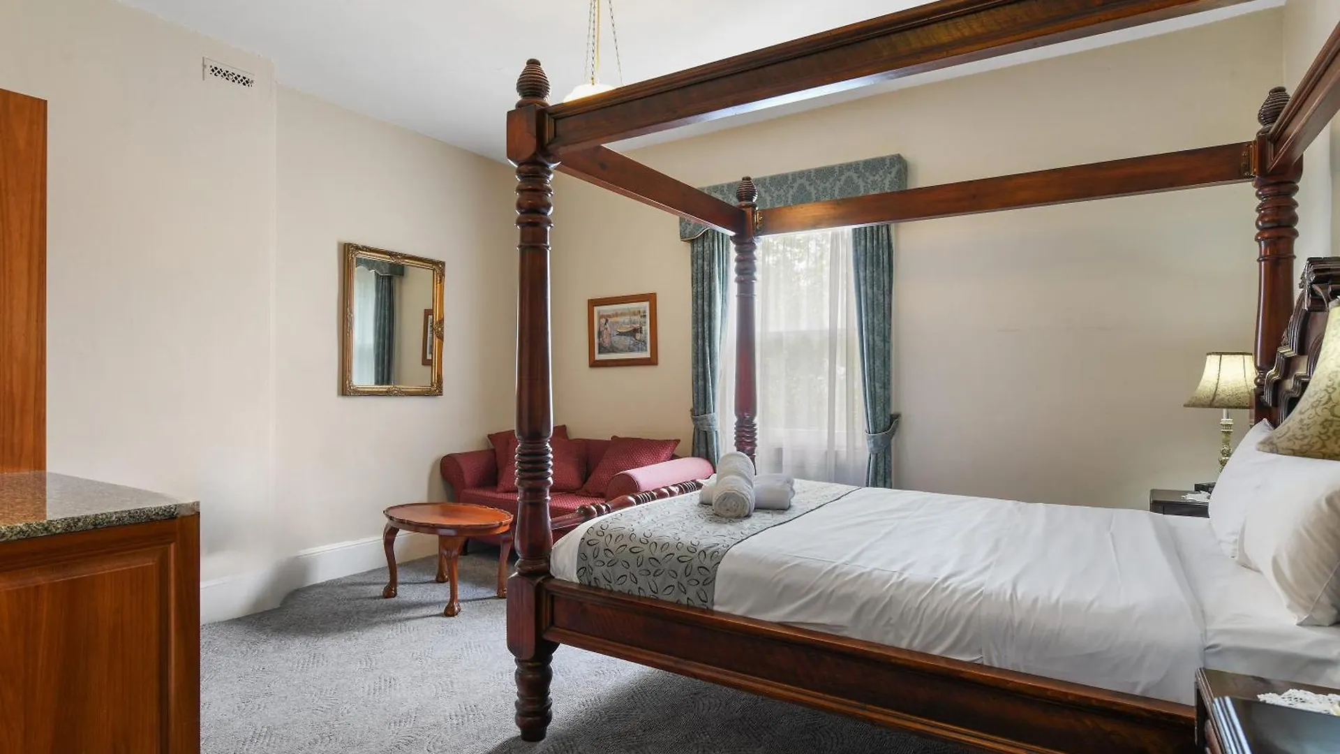 **** Bed & Breakfast The Lodge On Elizabeth Hobart Australië