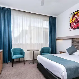 comfort-inn-regal-park-north-adelaide.adelaidehotels-au.com/