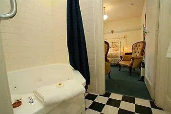 **** Bed & Breakfast The Lodge On Elizabeth Hobart Australia