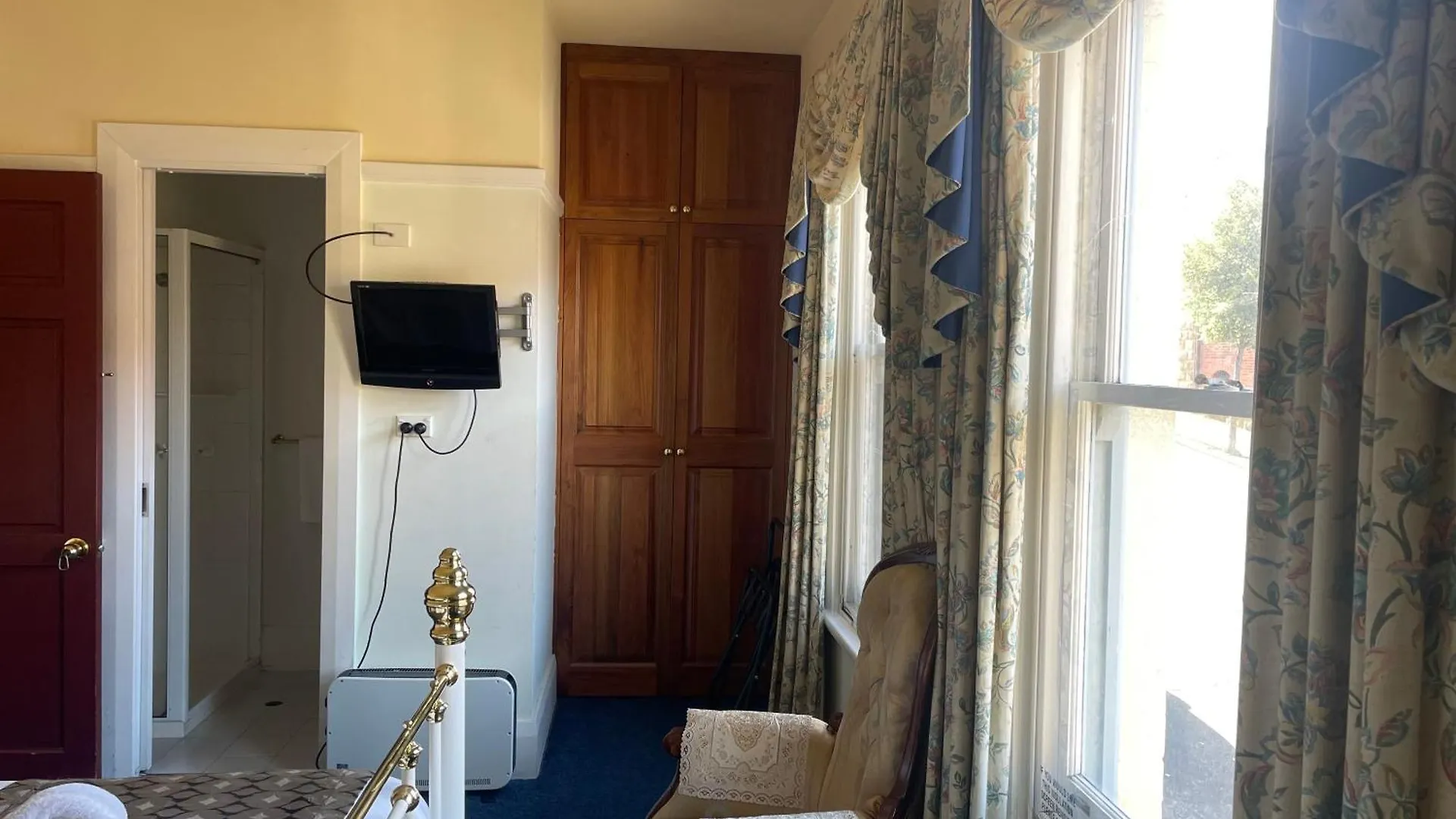 The Lodge On Elizabeth Hobart Bed & Breakfast