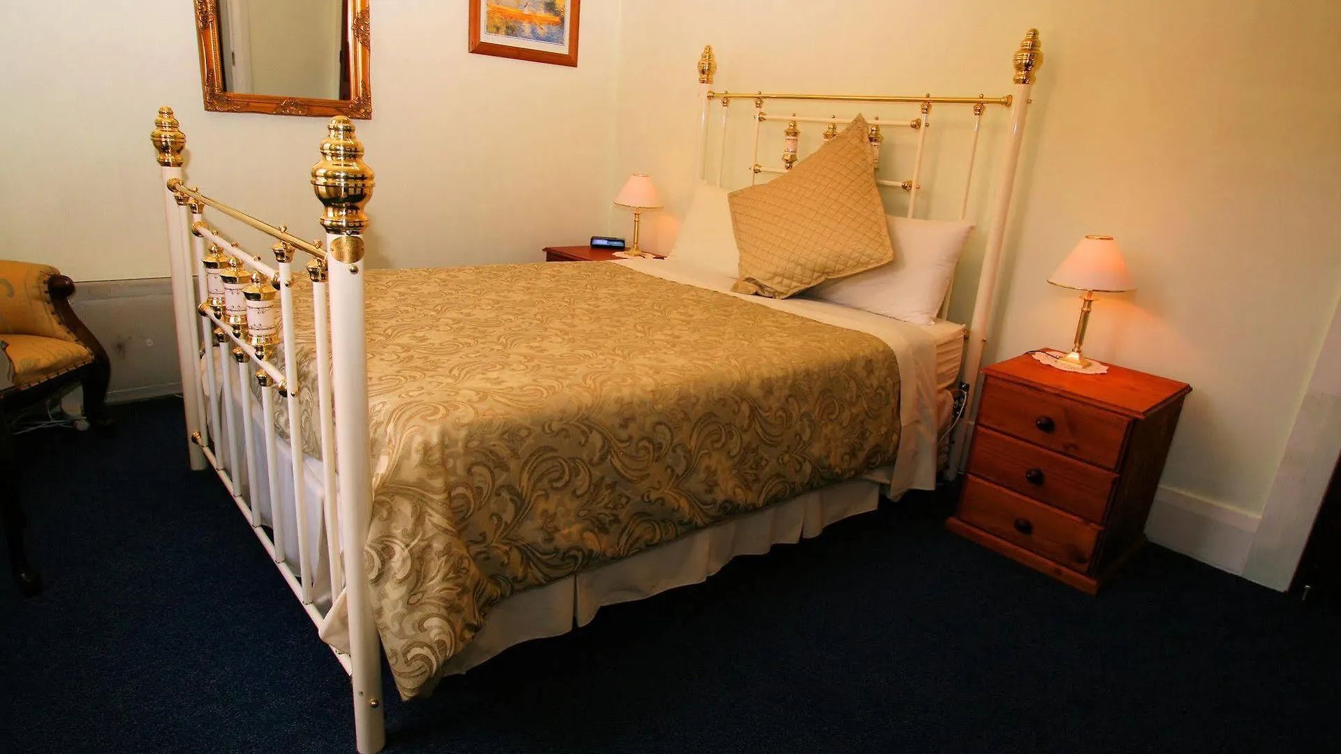 Bed & Breakfast The Lodge On Elizabeth Hobart