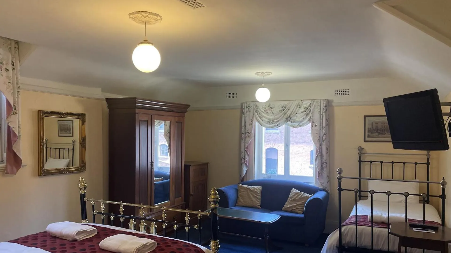 Bed & Breakfast The Lodge On Elizabeth Hobart