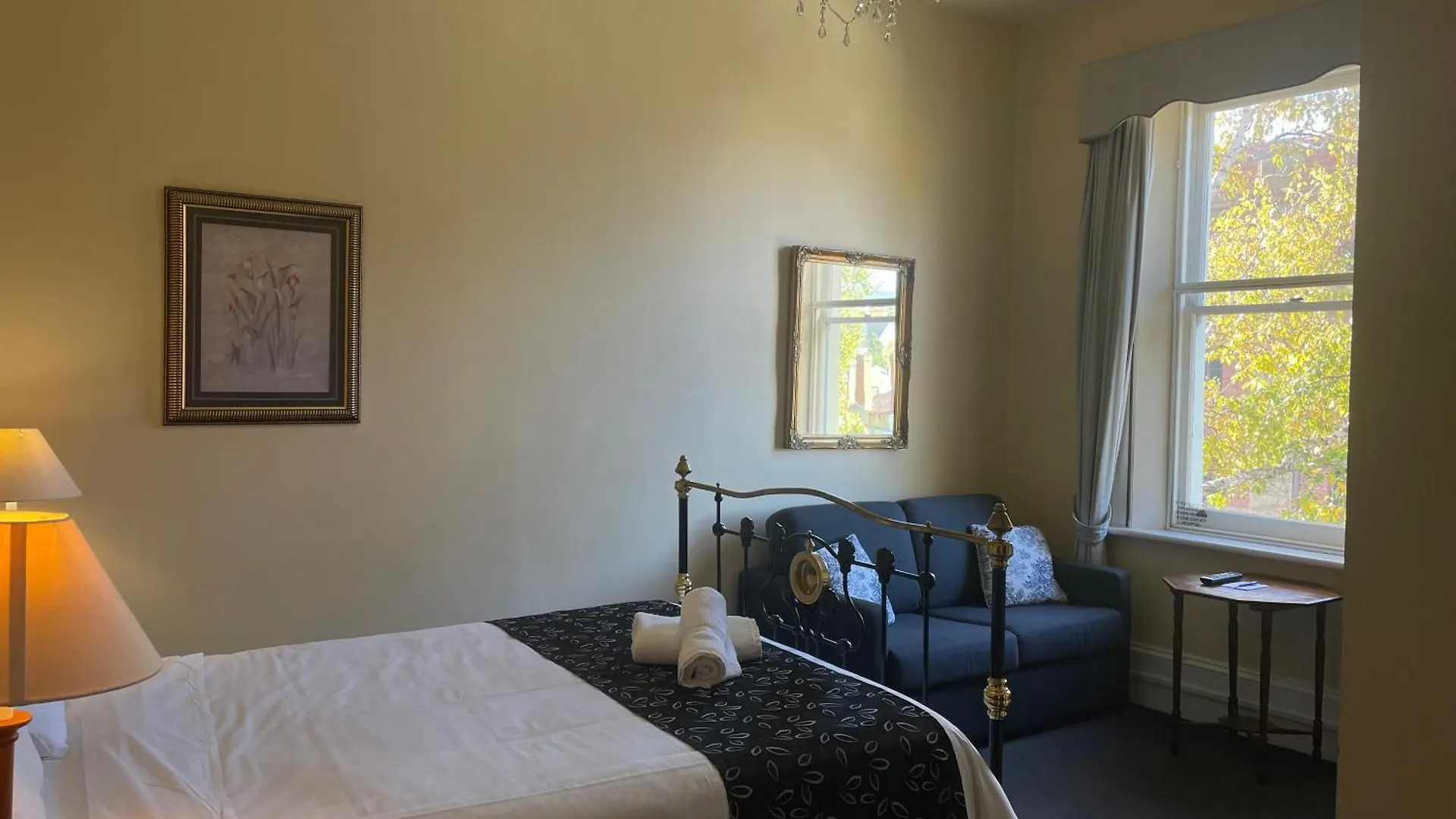 Bed & Breakfast The Lodge On Elizabeth Hobart
