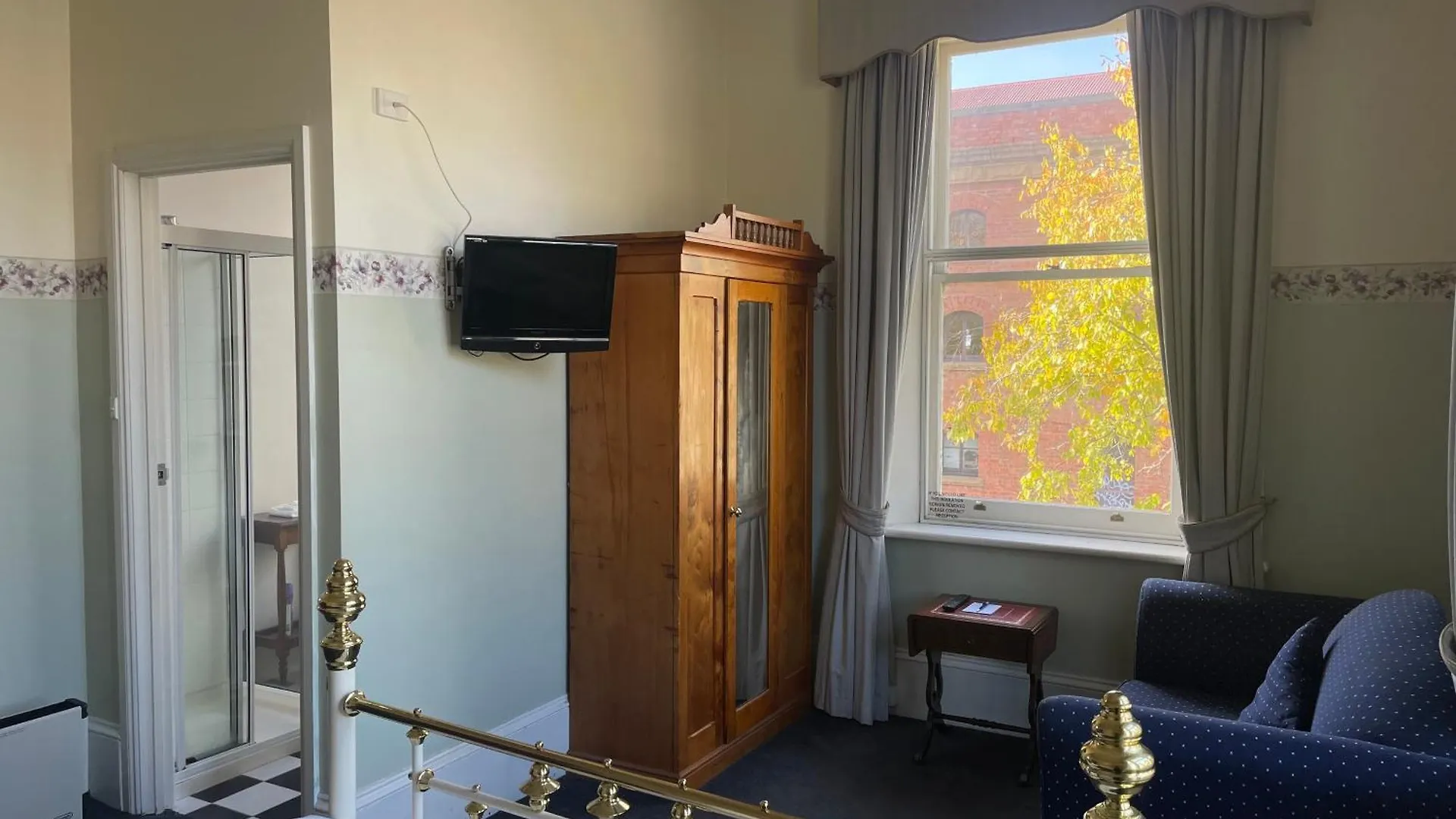 The Lodge On Elizabeth Hobart Bed & Breakfast